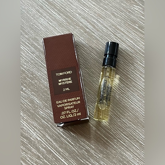 New Tom Ford Myrrhe Mystere Eau de Parfum Spray Travel Size 2ml - Picture 1 of 6